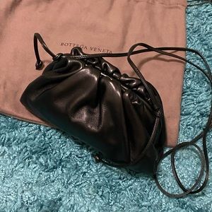 Authentic Bottega Veneta black Pouch bag 20 NEW